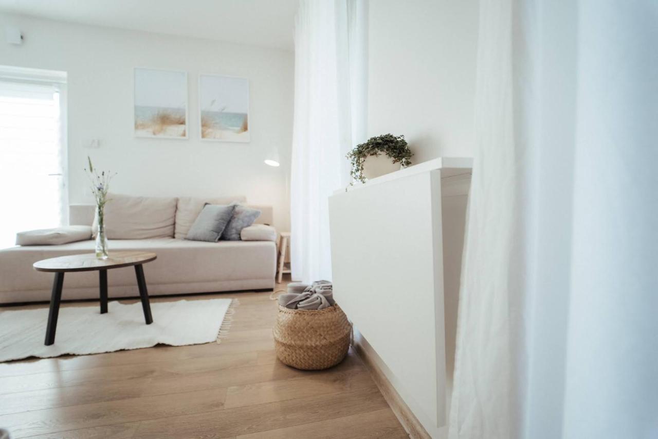 No.1 Apartment In Palanga, Vaivorykstes Apartment Esterno foto